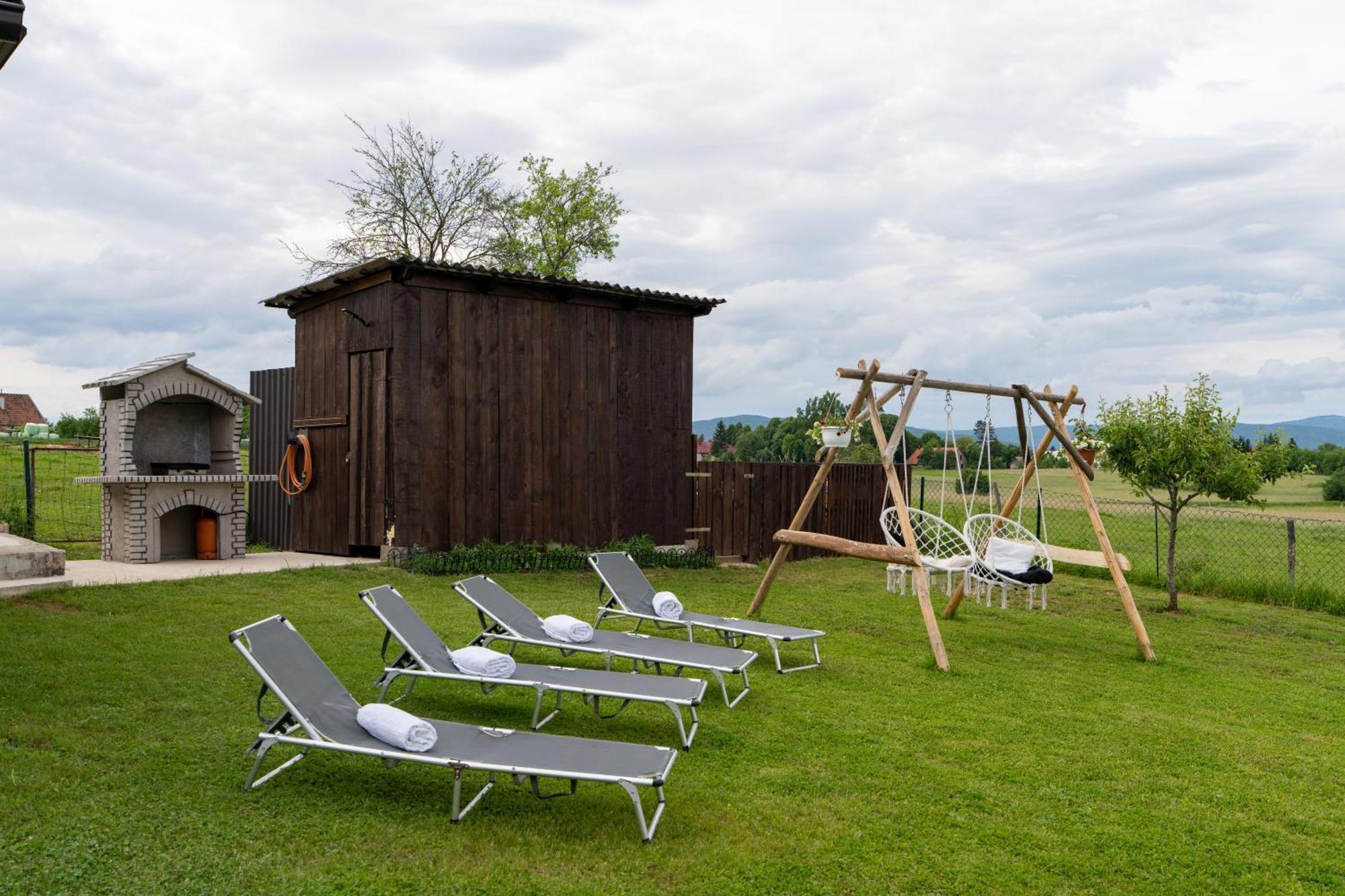 Kuca Za Odmor Belina Villa Otocac Bagian luar foto