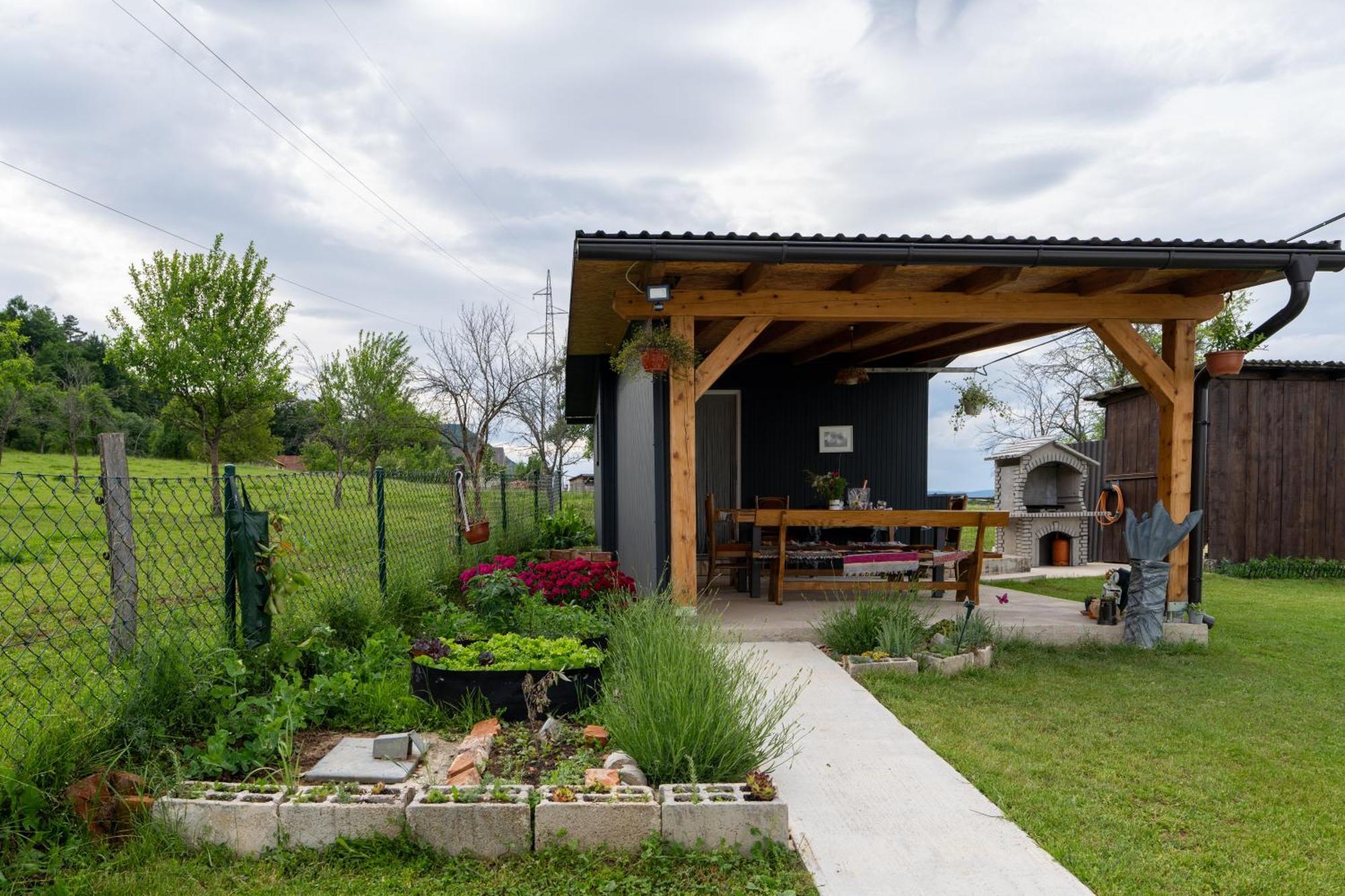 Kuca Za Odmor Belina Villa Otocac Bagian luar foto